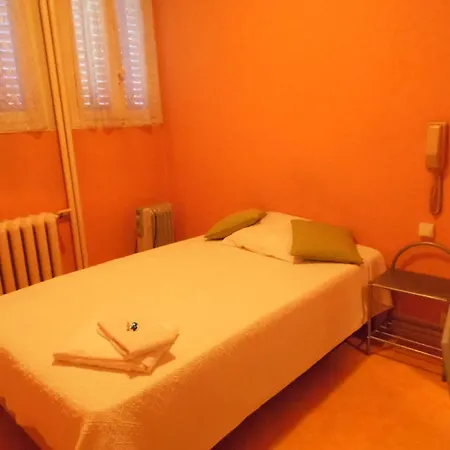 Les Acacias De Ratabizet Hotel