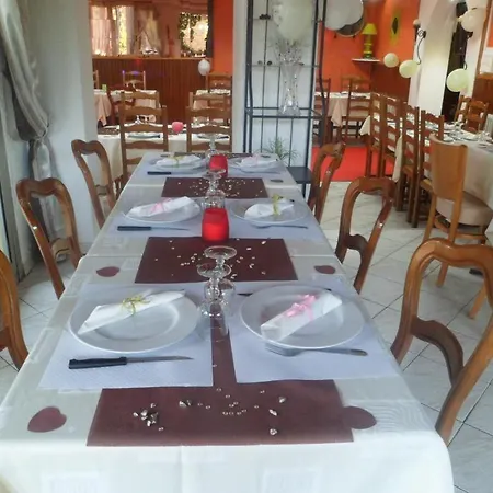 Les Acacias De Ratabizet