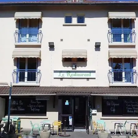 Hotel Les Acacias De Ratabizet 2*